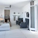 Alfa Luxury فيلة كريس أكتي