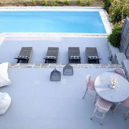 Alfa Luxury * Chrisi Akti (Paros)