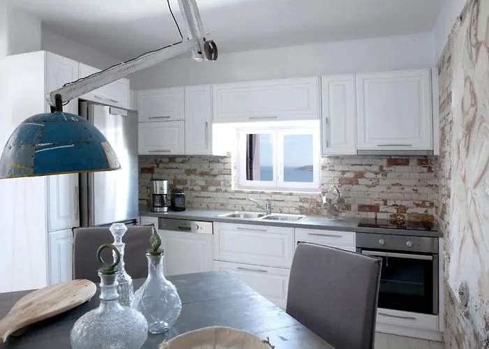 Alfa Luxury * Chrisi Akti (Paros)