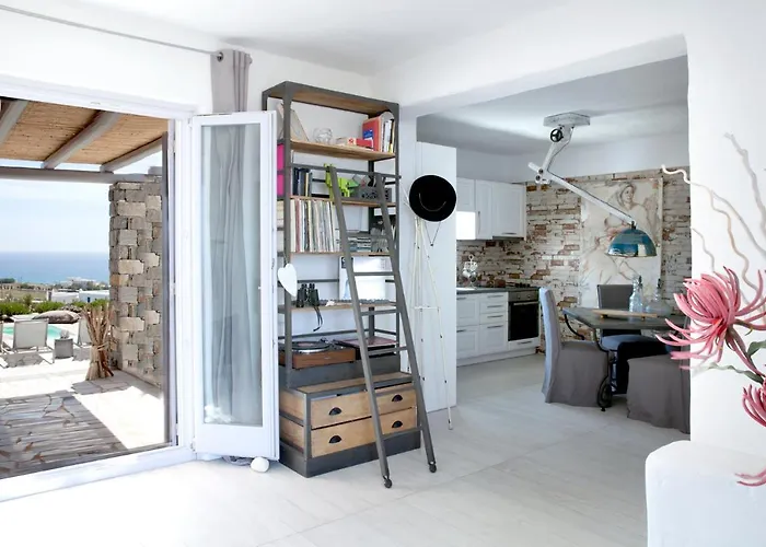 Alfa Luxury * Chrisi Akti (Paros)