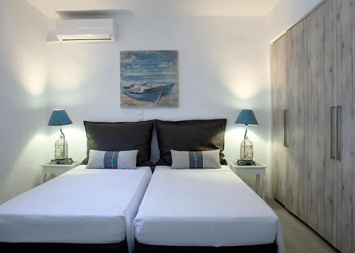 Alfa Luxury * Chrisi Akti (Paros)