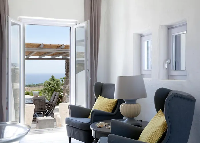 Alfa Luxury * Chrisi Akti (Paros)