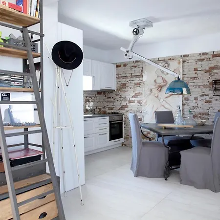 Alfa Luxury Chrisi Akti (Paros)