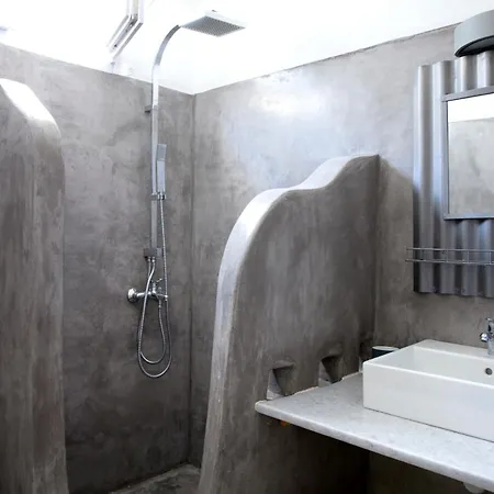 Alfa Luxury * Chrisi Akti (Paros)