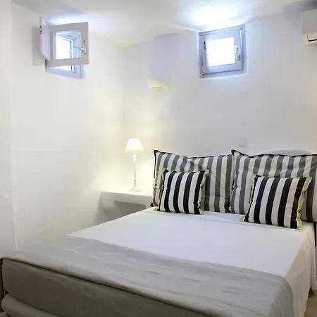 Alfa Luxury Chrisi Akti (Paros)